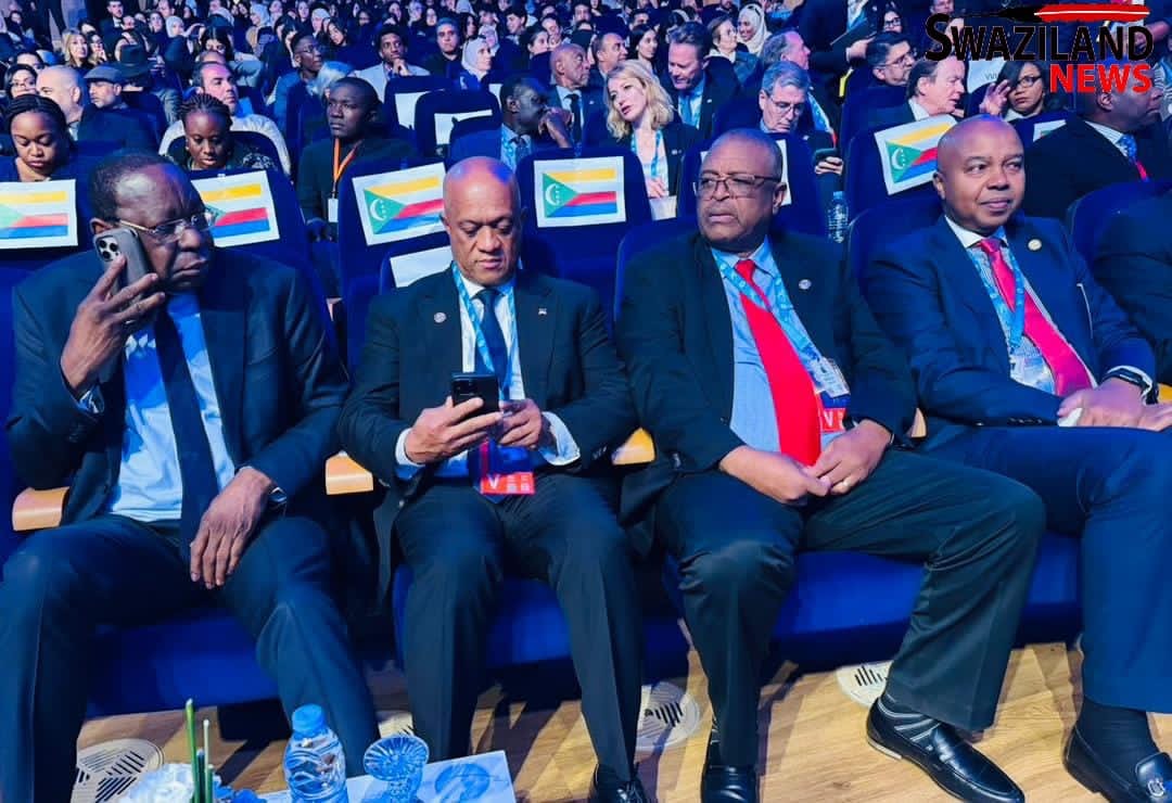 “I will continue speaking to Zwemart”, ex-Foreign Affairs Minister Lutfo Dlamini tells ex-Times journalist now Technology Park employee Senzo Dlamini and other Tinkhundla loyalists.