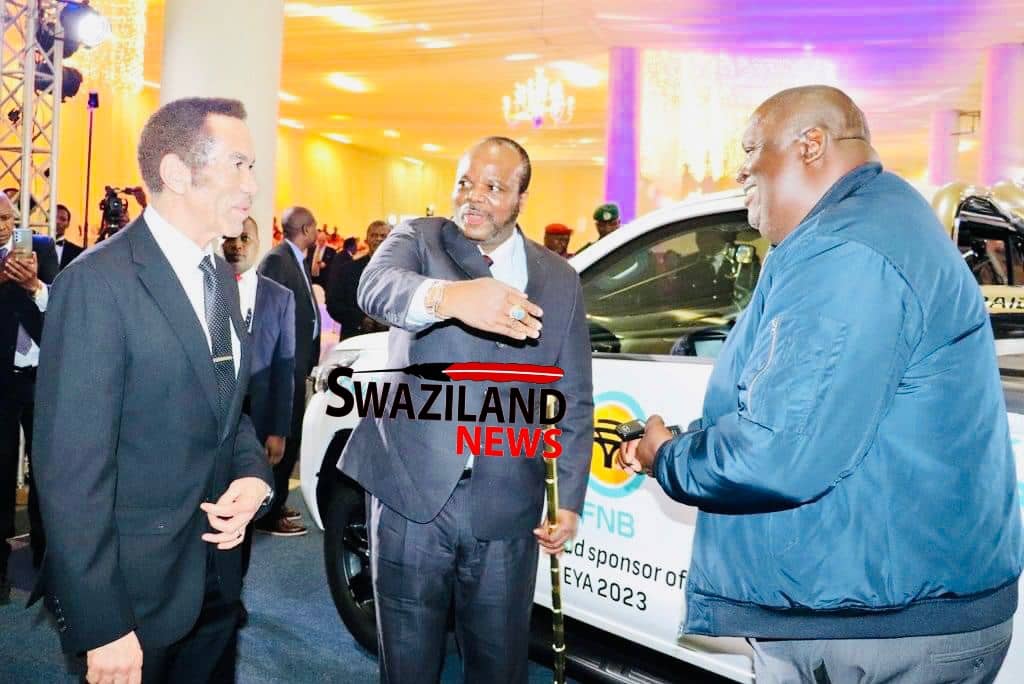 King Mswati crowns Acero Steel Director Thamsanqa Mdluli as the Entrepreneur of the Year, winner walks away with Toyota GD6 worth R560,000.00.