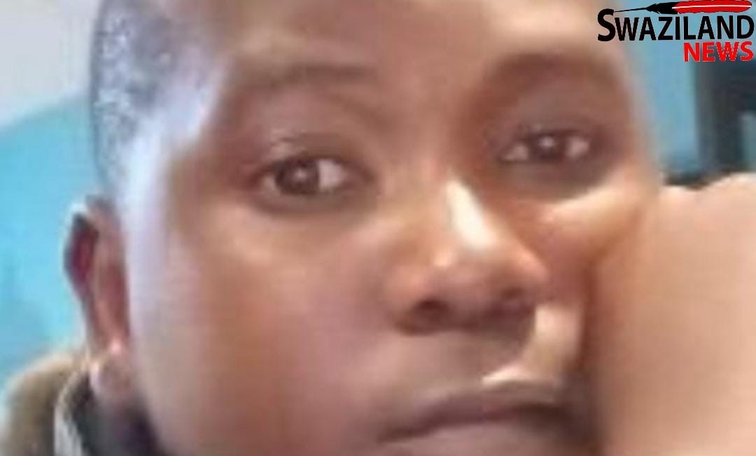 BREAKING NEWS:Mbutfu Barracks soldier Sikhumbuzo Dlamini kills himself by consuming ‘master 900’ amid financial challenges, Army Spokesperson Lieutenant Tengetile Khumalo confirms.