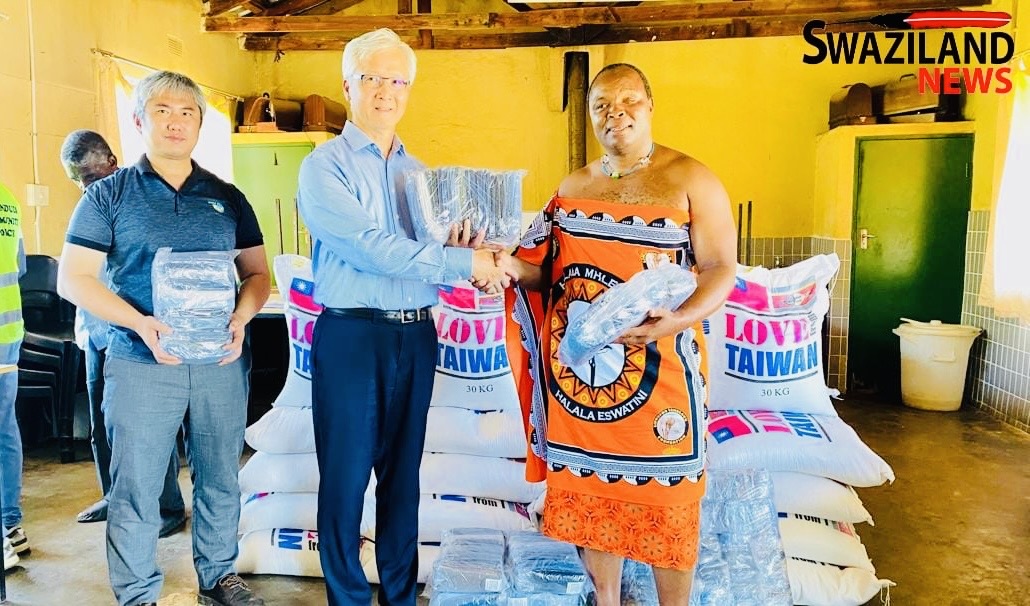 MP Welcome Dlamini thanks Taiwan Embassy for donating 120 bags of rice to Mbabane East, says urban poverty is a reality.