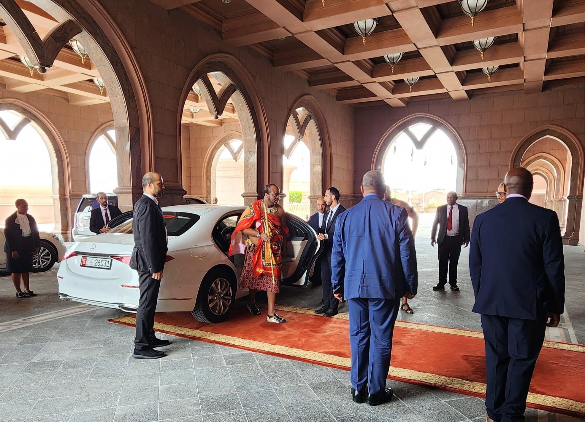 King Mswati receives warm welcome at the United Arab Emirates(UAE) for an official visit.