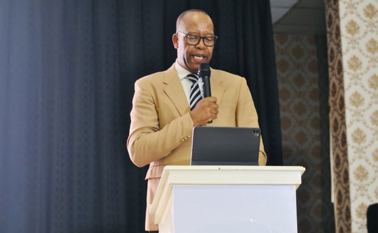 African journalists unite and stage demonstration condemning social media insults by Magawugawu’s rouge political party SWALIMO against Swazi Observer journalist Melisa Msweli.