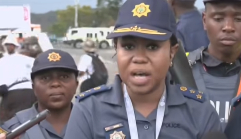 Operation Dudula members arrested outside G20 Summit venue, South African Police Service(SACP) Spokesperson says “they are facing public violence among other criminal charges”.