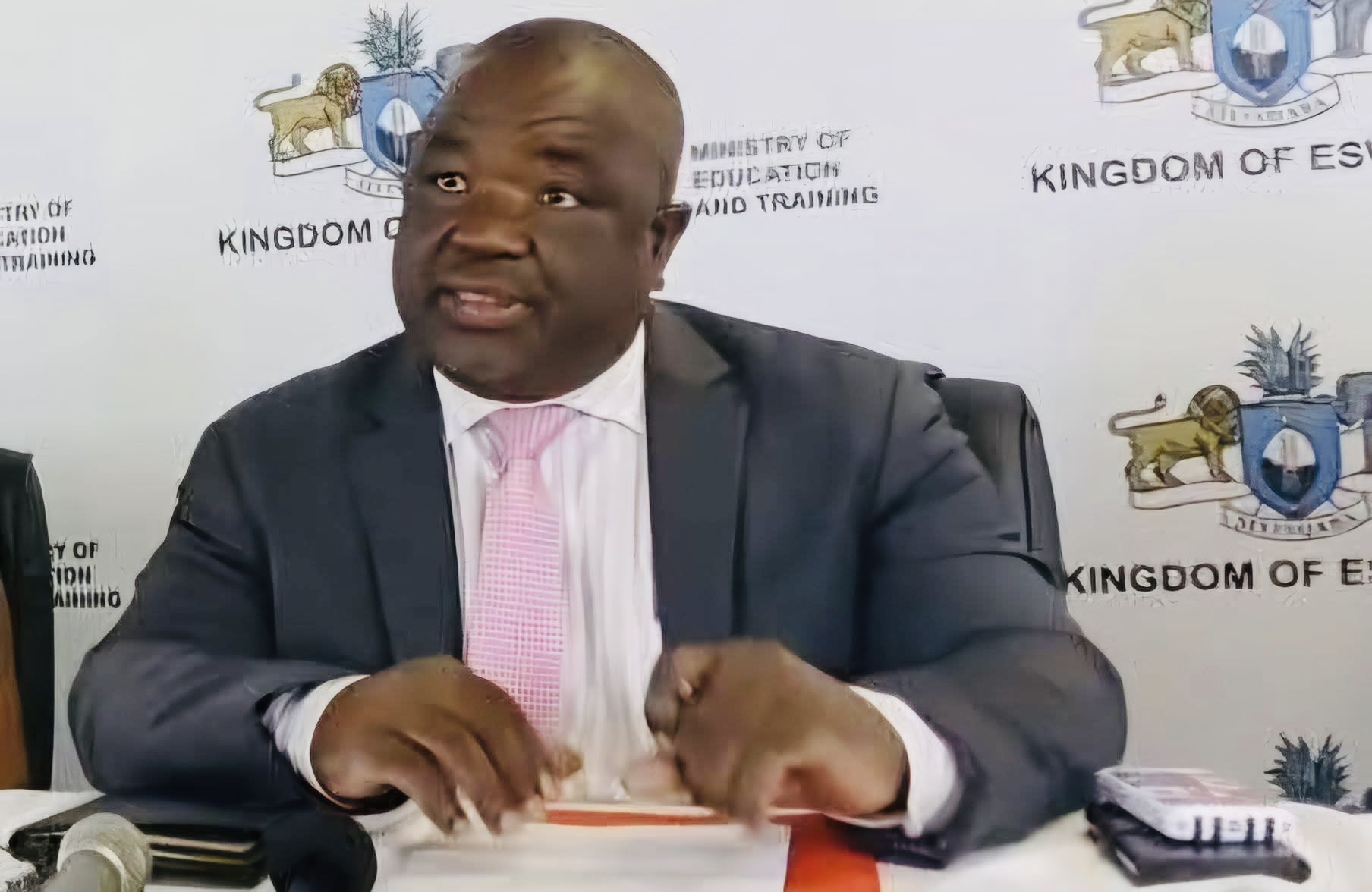 Eswatini Education Minister Owen Nxumalo Owen Nxumalo to announce Junior Certificate (JC) results on Tuesday, SNAT says teachers played their part despite poor working conditions.
