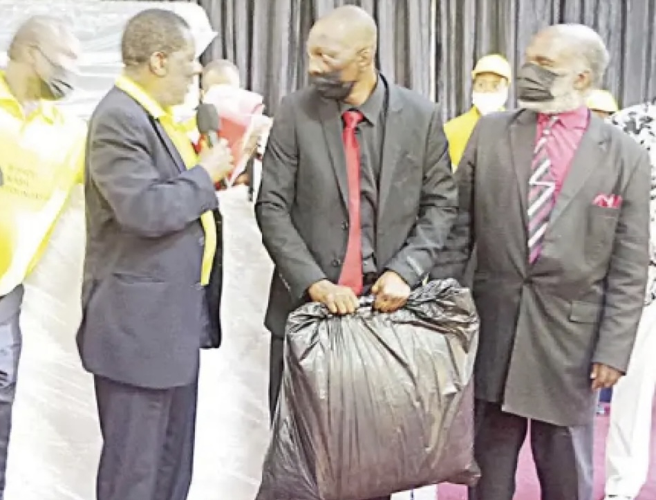 REVEALED:Late Bishop Nash Shongwe’s health condition worsened after King’s Interpreter Sihle Dlamini’s call saying; “I won’t recommend you for re-appointment because you are associating yourself with PUDEMO member Mphandlana Shongwe”.