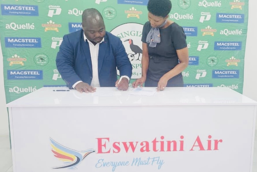 Eswatini Air signs strategic partnership with reigning MTN Premier League champions Nsingizini Hot Spurs.