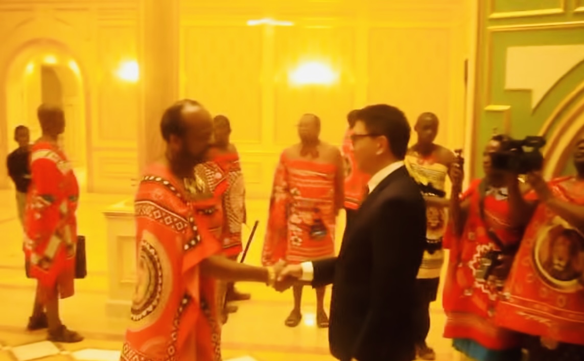 Ousted Madagascar President Andry Rajoelina runs to SADC Troika, Deputy Chairman King Mswati calls for dialogue and restoration of constitutional democracy.