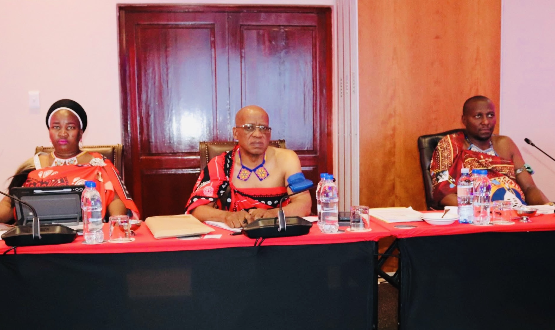 Prime Minister Russell Mmiso Dlamini orders Cabinet Ministers and Principal Secretaries to wear traditional attire during retreat, says this will demonstrate unity.