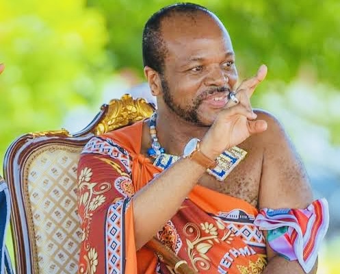 Spokesperson Percy Simelane says all journalists are a conduit to the public that the State serves, King Mswati not hostile against the independent media but learns from criticism.