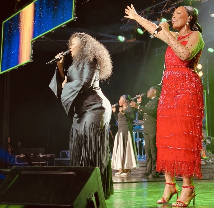 Inkhosikati Nothando Hlophe thrilled hundreds of fans during “New Dawn” album live recording, event sponsored by Eswatini Mobile.