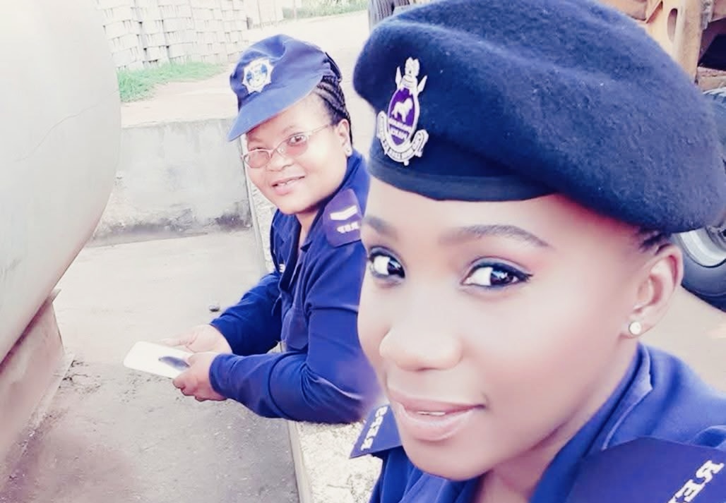 Junior cops to transport Police Union Secretary General Sergeant Dumsile Khumalo to attend salary negotiations meeting with Public Service Ministry despite National Commissioner’s resistance.