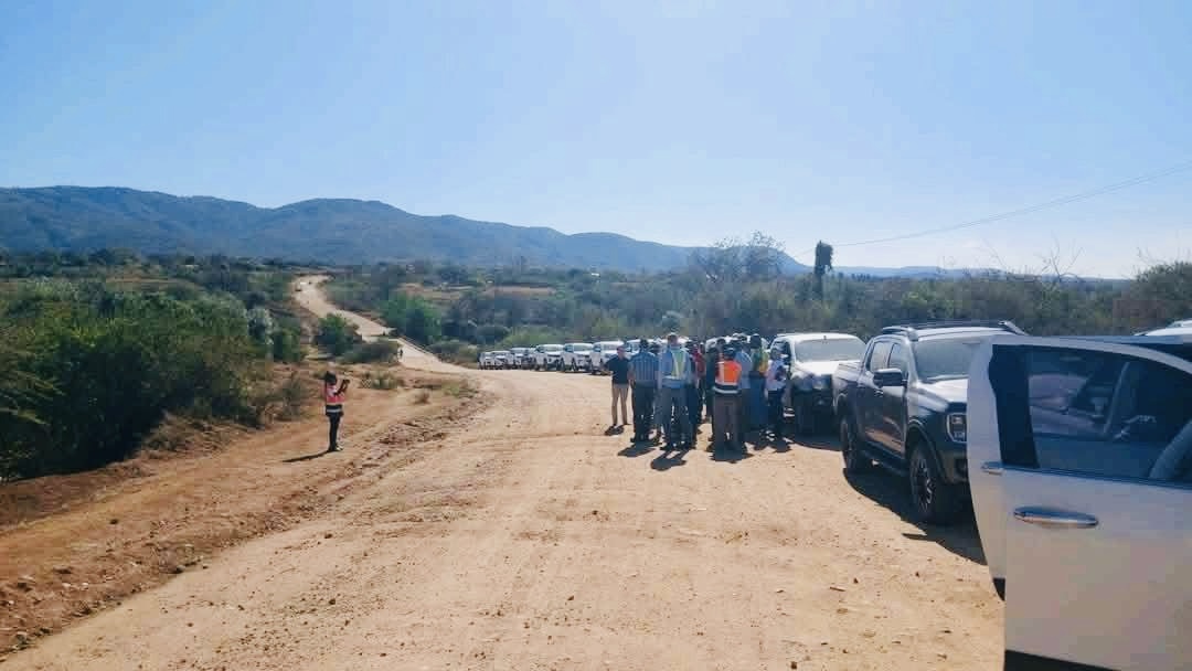Ministry of Public Works begins inspection, construction of R2.5billion African Development Bank(AfDB) loan funded Siphofaneni-Siphambanweni road to begin soon.