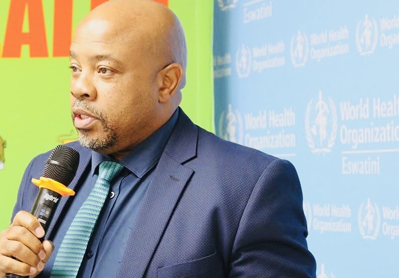 HEALTH MINISTER MDUDUZI MATSEBULA’S LEAKED CELLPHONE CONVERSATION:Inkhosi ingitsetsise for three(3)hours ifuna lemitsi etibhedlela, angati sengitawenta njani.