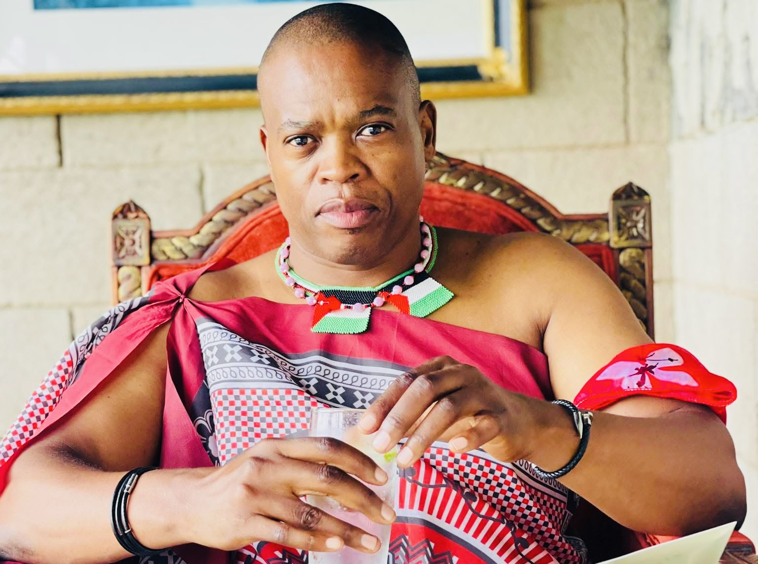 Businessman Sifiso ‘Daladi’ Dlamini divorced and evicted by wife from Emfuleni Lifestyle for alleged cheating but return by force, Dr Hleli Ginindza still paying over R2million loan used to establish Lodge.