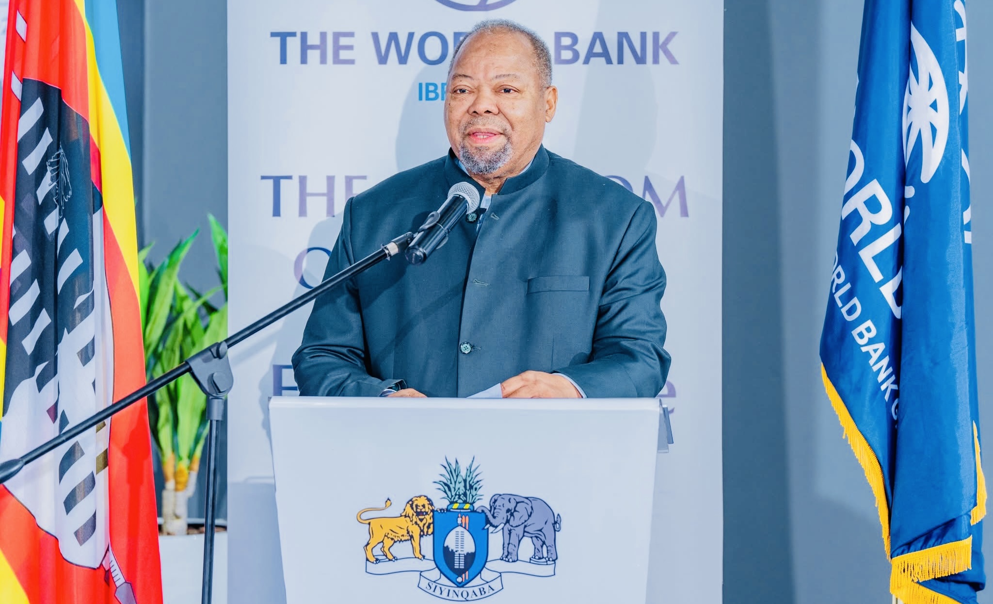 Economic Planning and Development Minister Dr. Thambo Gina says World Bank Economic Update Report must guide Government and influence decisions.