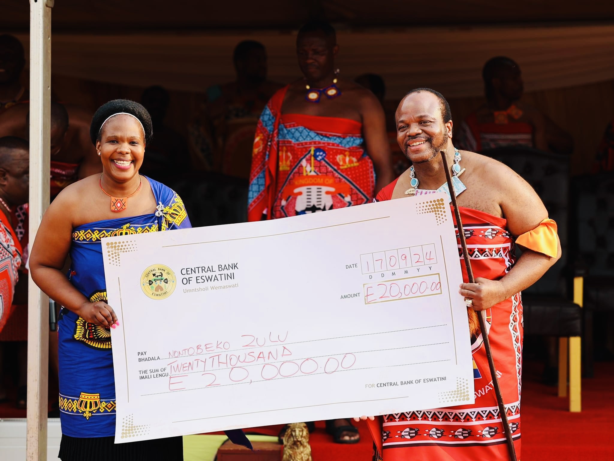 King Mswati gives two(2) former Etjendlovu High School students permanent jobs for winning SADC Essay Competition.