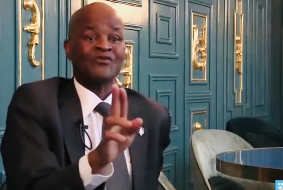 King’s Spokesperson Percy Simelane says Prime Minister deprived himself an opportunity to defend and communicate his policies by attempting to ignore Swaziland News, a journalist cannot be banned.