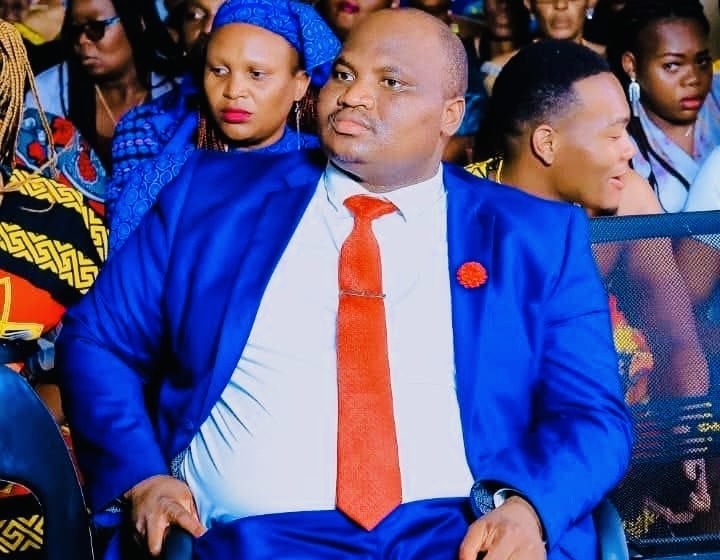 Mayiwane MP Sicelo ‘KhungaNkhosi’ Dlamini now wants all temporary teachers to be permanently employed, takes on Public Service Minister.