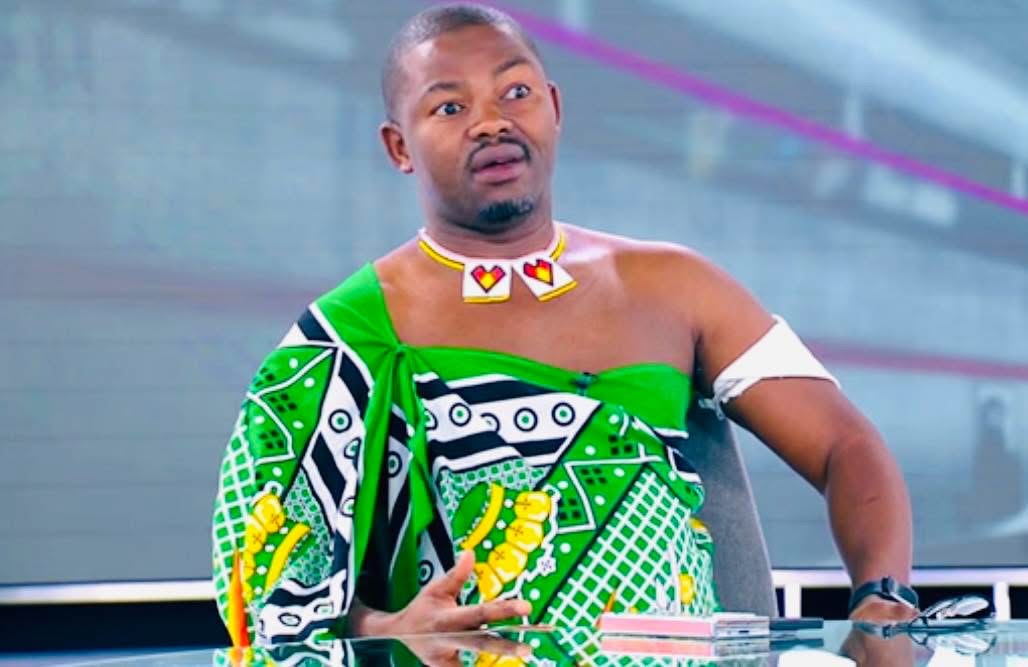 “Attorney General(AG) Sifiso Khumalo highly expected to defend Prime Minister Russell Mmiso Dlamini’s dumping of US dangerous criminals agreement in principle,” editor Zweli Martin Dlamini tells SABC radio.