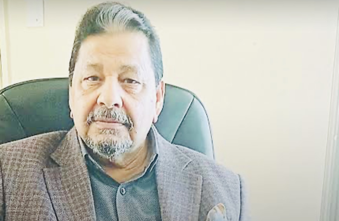 MULTIBILLION DRUGS SHORTAGE SCANDAL:Anti Corruption fears SwaziPharm Director Kareem Ashraff might escape shortly after signing of warrant of arrest, high level meeting to discuss possibilities of a holding charge.