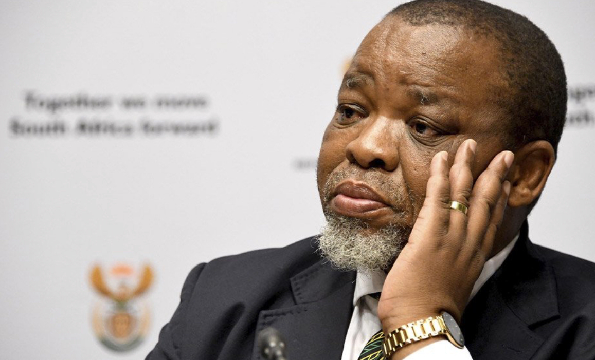 South African Communist Party(SACP) removes Mineral and Petroleum Resources Minister Gwede Mantashe from Central Committee as tension with ANC escalates.