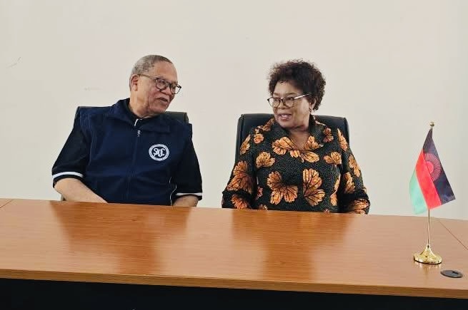 “We are committed to conducting free and fair elections”, Malawi Foreign Minister Nancy Tembo tells SADC Troika Head of Observation Mission Themba Masuku.