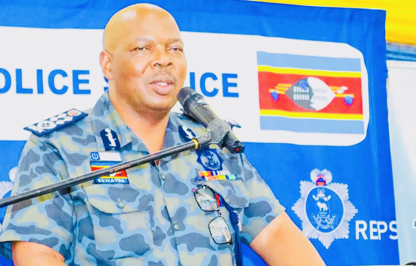 “Bring all illegal guns to us we won’t arrest you”, says National Commissioner Vusi Masango.