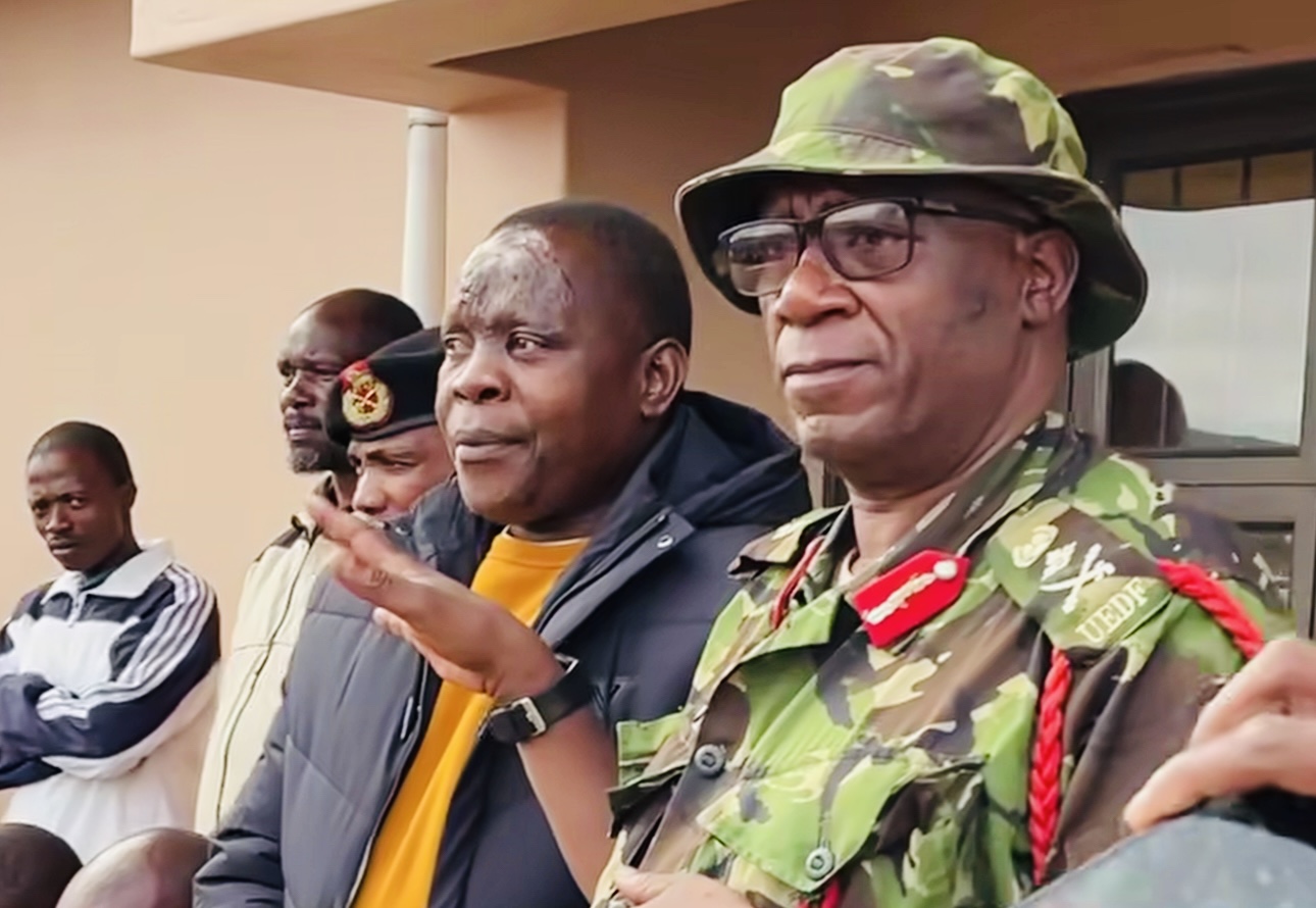 Major General Thabo Luhlanga postpones Mkhiweni Army recruitment amid confusion, Indvuna YeNkhundla Hlasela Comfort Shongwe urges residents to try again.