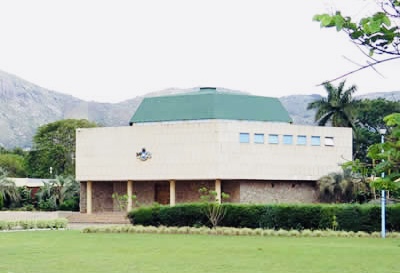 Ex-MPs, Tindvuna TeTinkhundla financially broke, MOPADO Principal Officer Comfort Shabalala confirms saying “those who did not ‘wipe-out’ thier pension still receiving monthly payments”.