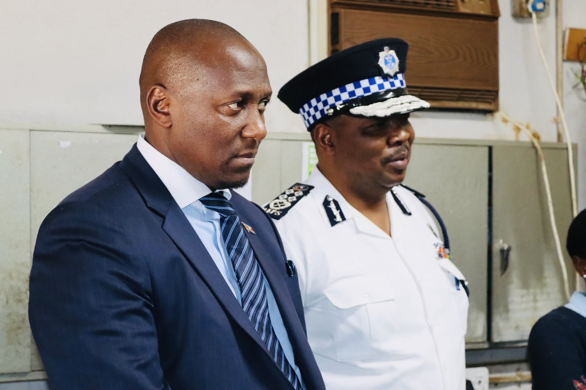 Eswatini Police Union says Government Spokesperson undermining State security, calls mass meeting to discuss way-forward amid demand for a salary increment.