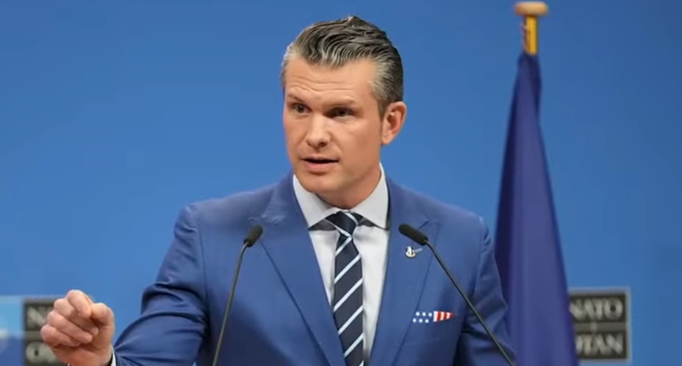 Plane carrying United States(US) Secretary of War Pete Hegseth makes unplanned landing in UK after discovery of cracks.