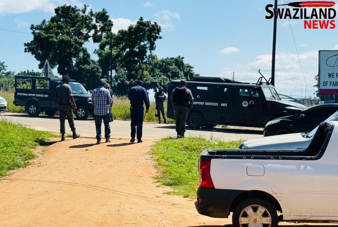 DEVELOPING STORY:State police officers follow PUDEMO members to Moneni Ntangazethu Butchery after stopping strategic meeting, order them not to sing political songs while eating meat.