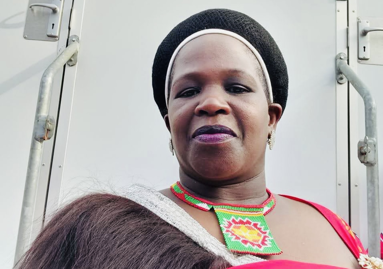 REVEALED:Dismissed PS who forged birth certificate to avoid retirement allegedly assisted Mabulala Maseko’s wife secure over R30,000.00 monthly salary promotion through corrupt means,Minister now protecting him not to go home.