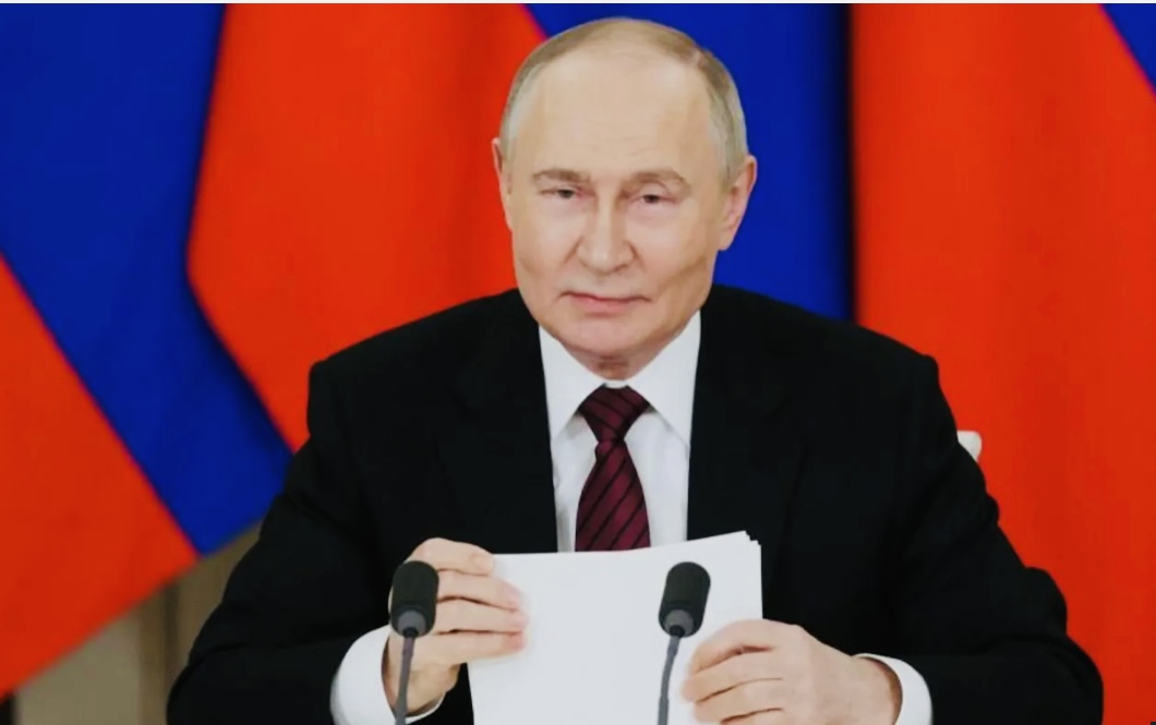 President Zelensky to meet Putin after US President Donald Trump demands Ukraine-Russia direct talks.