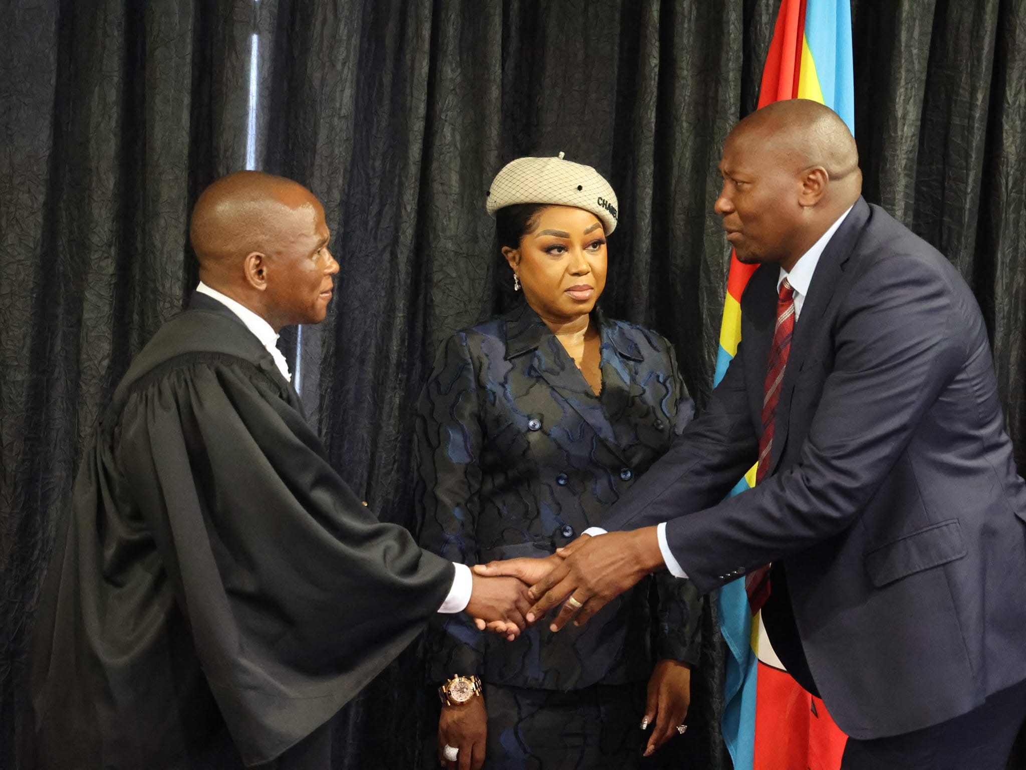 EXPOSED:Prime Minister ‘caught’ directing Swazi Observer editor to use ex-Acting Technology Park CEO for leaking of information, sabotage Minister Savannah Maziya’s multimillion fraud and corruption investigation.