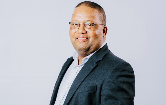 REVEALED:Petroleum Company(ENPC) Board member Pius Gumbi and Minister Prince Lonkhokhela conduct own ‘kangaroo’ investigation, fires CEO Nhlanhla Dlamini for opposing Taiwan R5.2billion Strategic Oil Reserve Project.