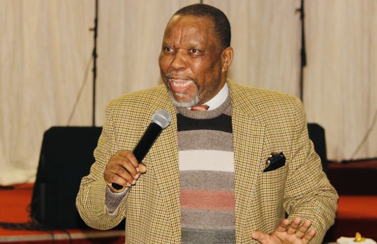 BREAKING NEWS:Mbabane Alliance church leader ‘yifake ephentini’ Reverend Johannes Mazibuko to form own church after defying elders directive to retire, to collect more money as “kweshumi”.