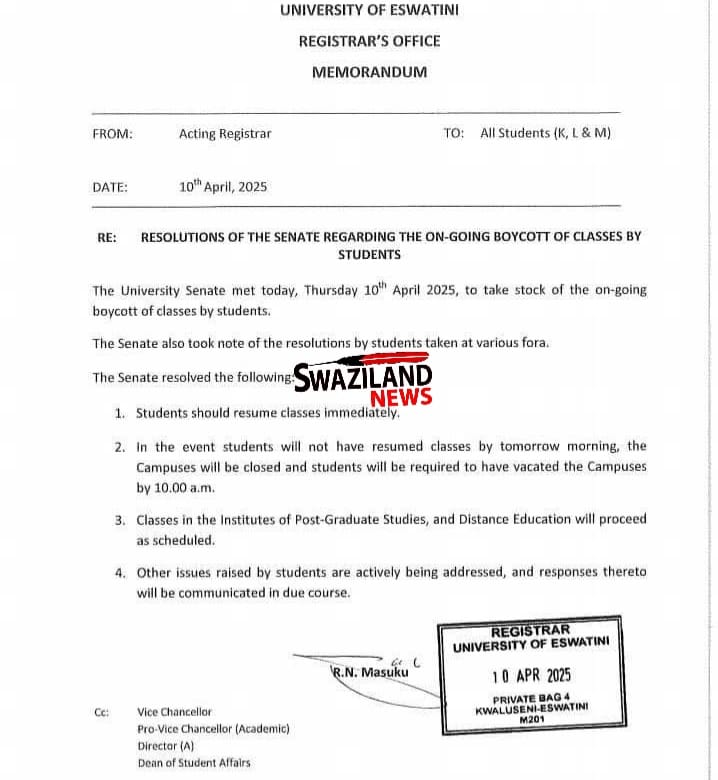 “Back to class or go home”, Acting UNESWA Registrar Richard Masuku tells protesting students.